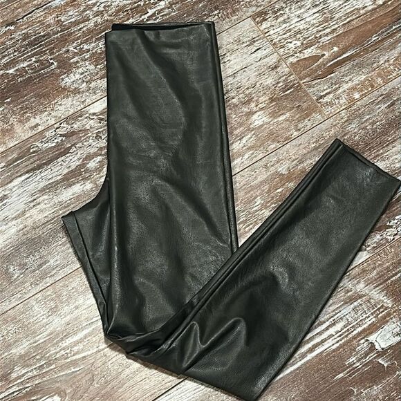 VINTAGE HAVANA stretch faux leather legging size small - Picture 1 of 7